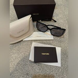 Authentic Tom Ford • Solange 02 Sunglasses